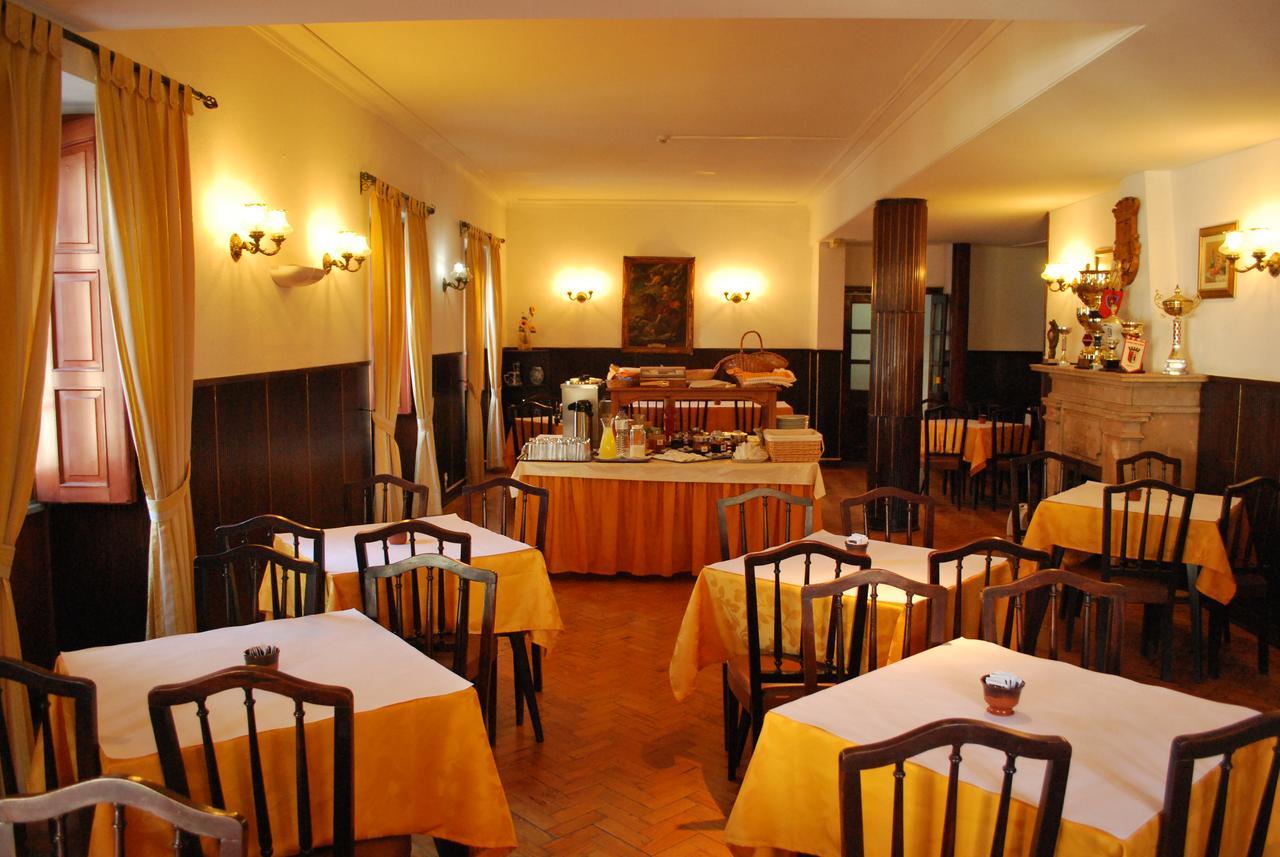 Hotel Residencia Filipe à Guarda Extérieur photo